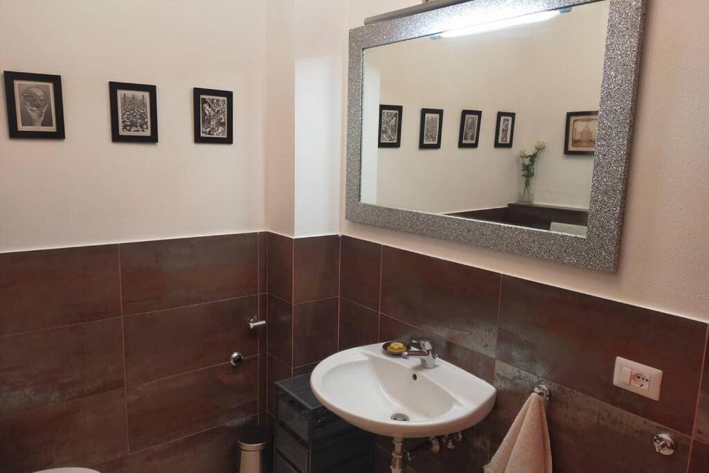 Poggio Ai Grilli Apartment Черталдо Екстериор снимка
